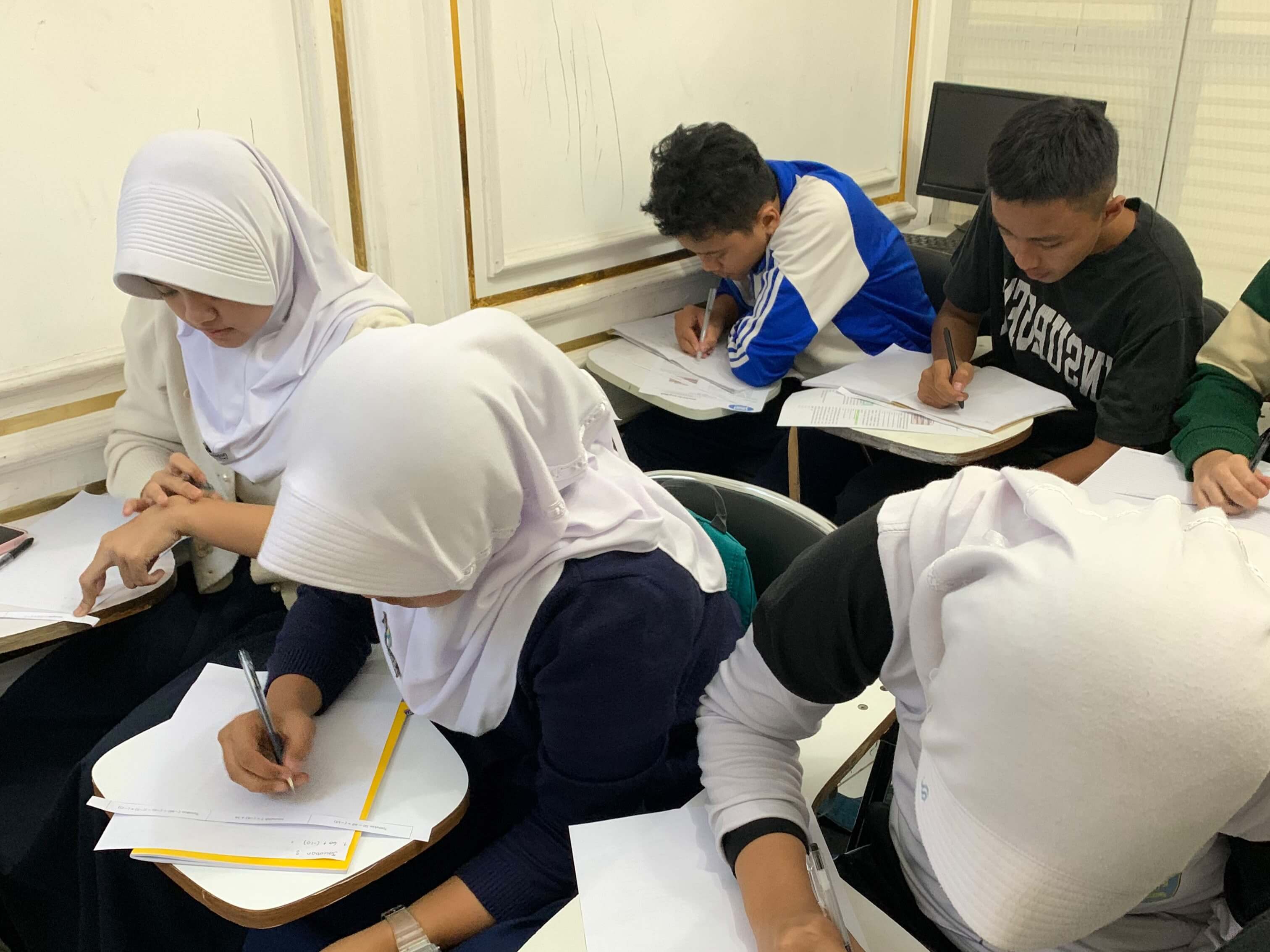 Suasana kelas mengajar