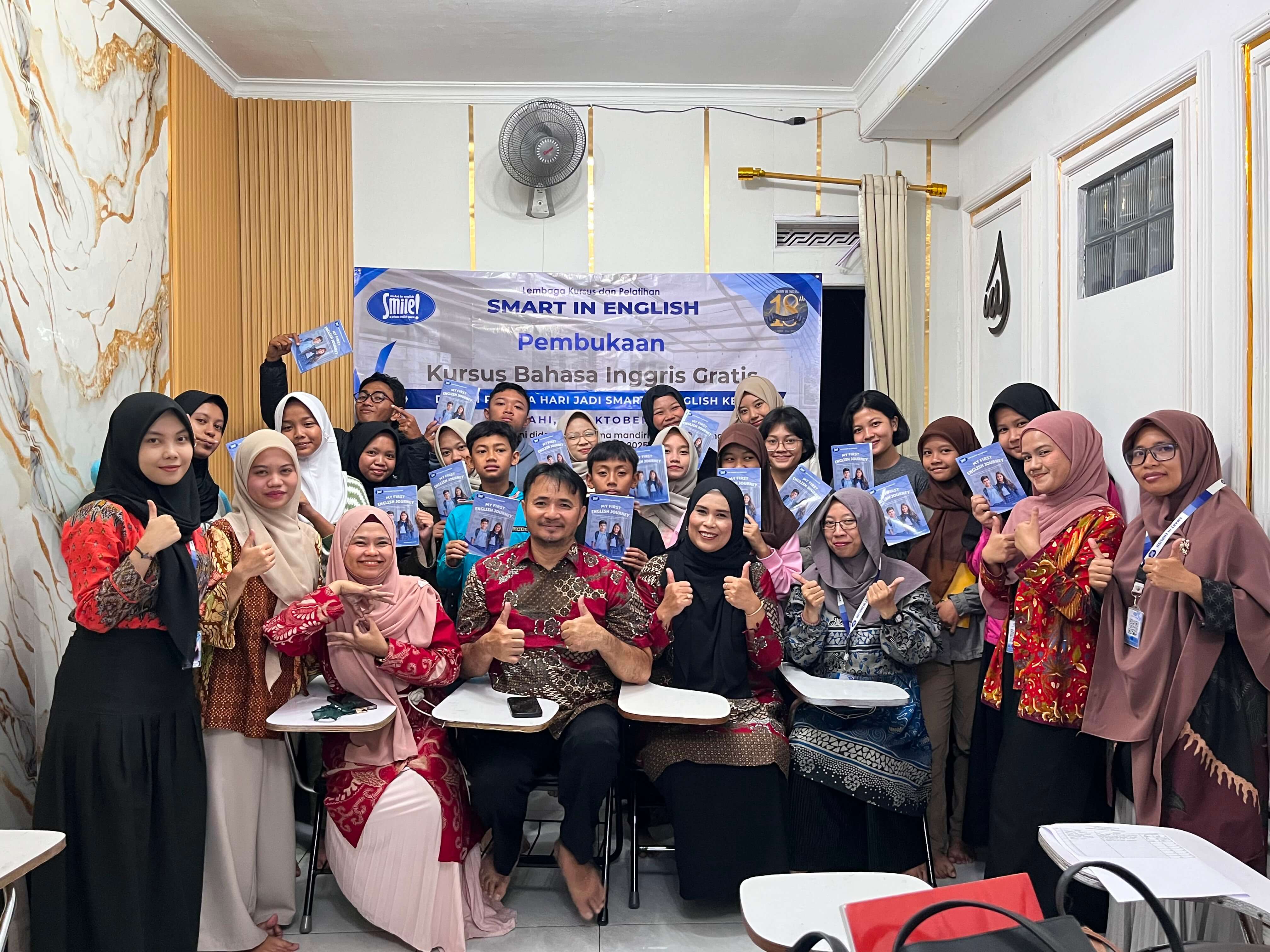 Kursus gratis dalam rangka perayaan SMILEVERSARY