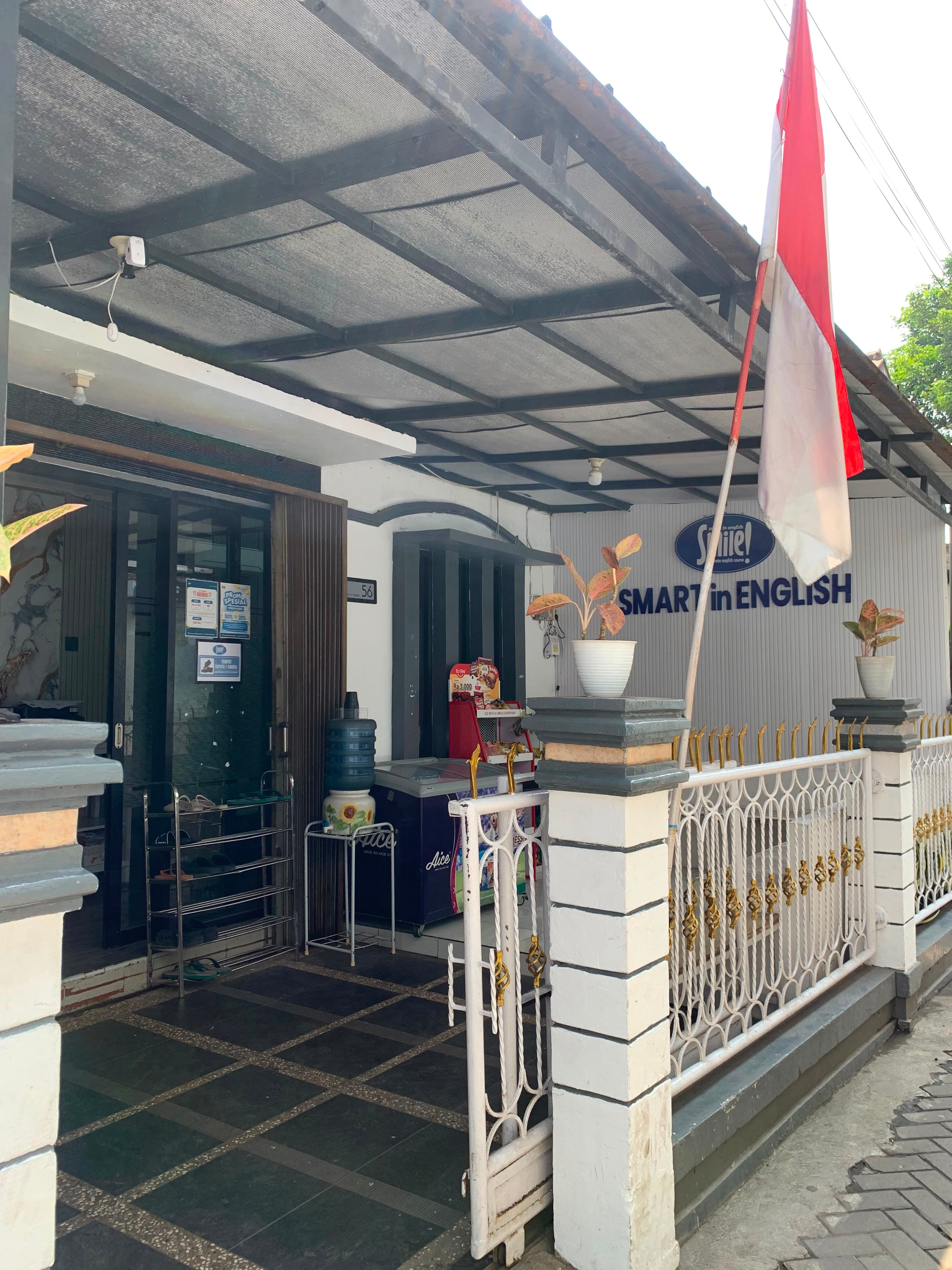 Gambar Gedung SMILE